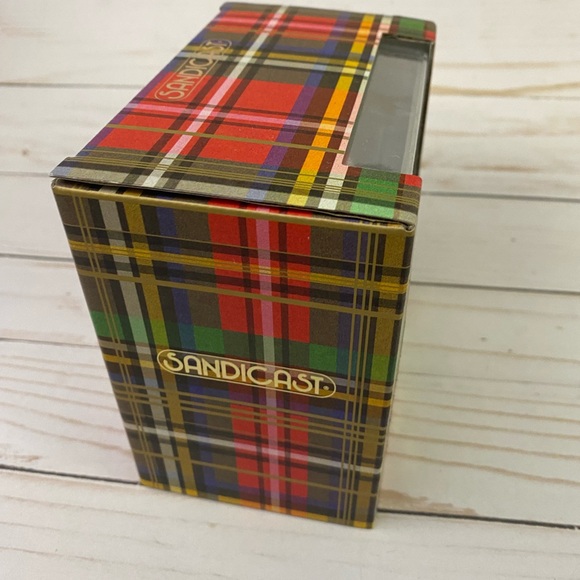 SANDICAST Dog Ornament Boston Terrier w/ Santa Hat New In Box - Picture 5 of 6